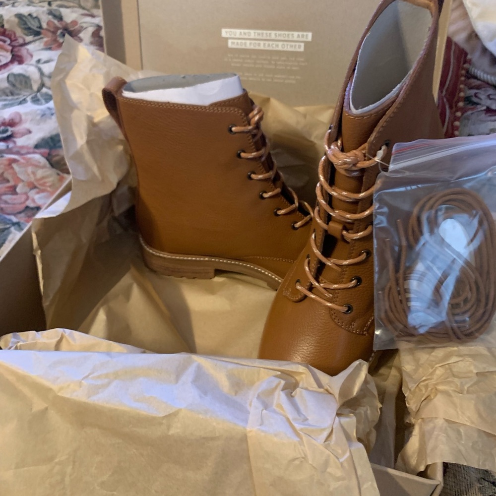 MADEWELL “The Claire Lace-up Boot”